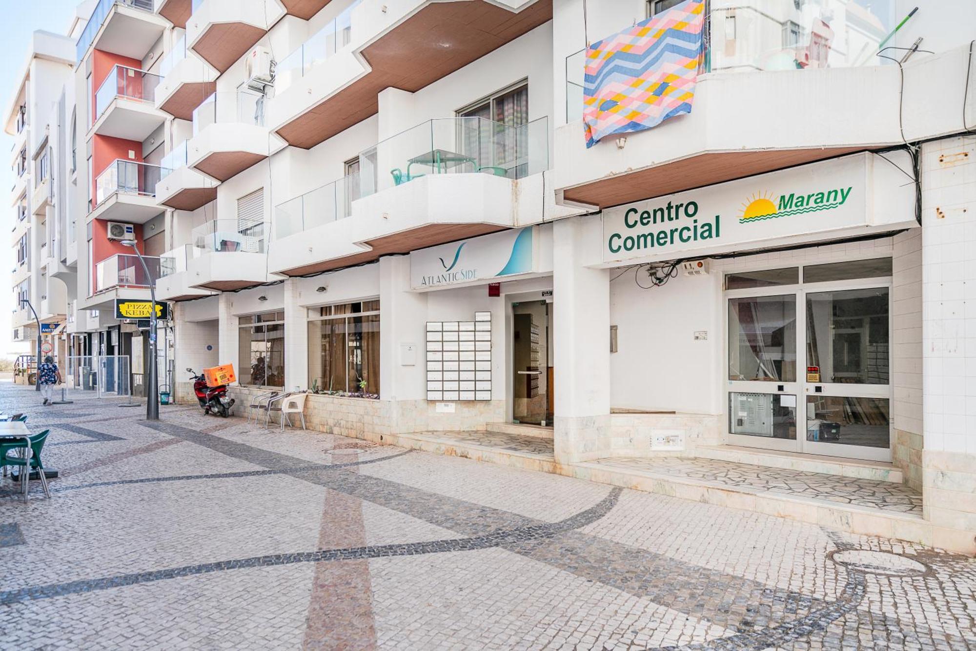 New Luxury Penthouse Beachfront In The Algarve Armação de Pêra 외부 사진